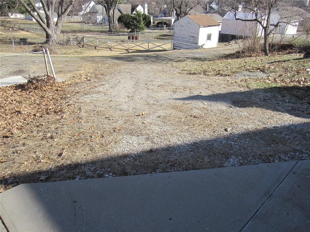 513 N Noyes Boulevard — photo 25