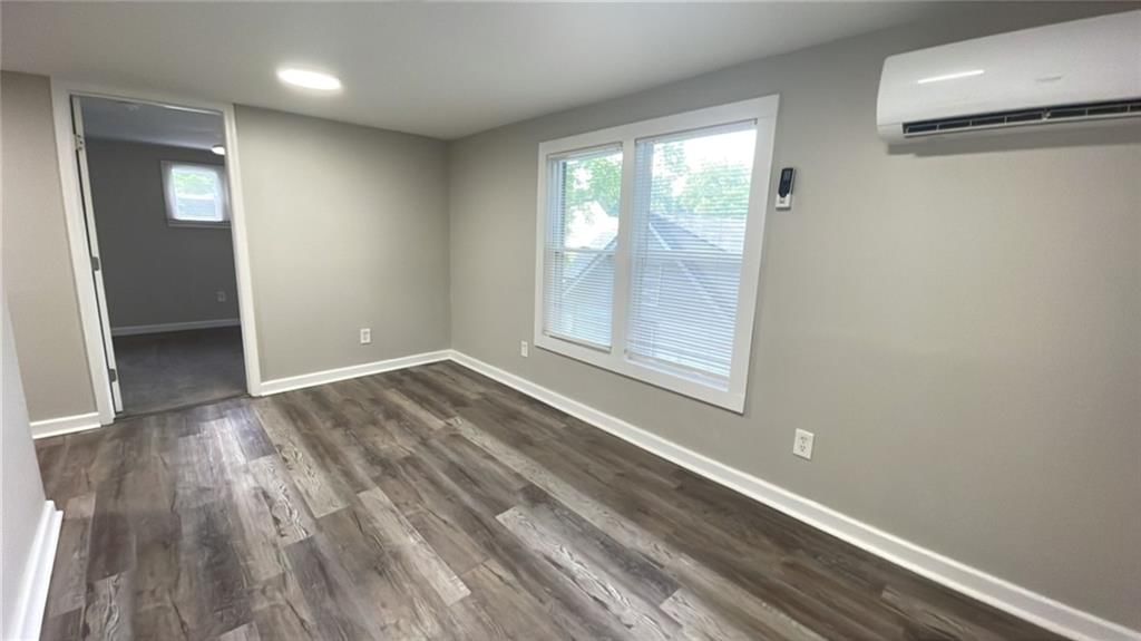 807 S Hardy Avenue — photo 7