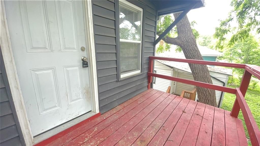 807 S Hardy Avenue — photo 8