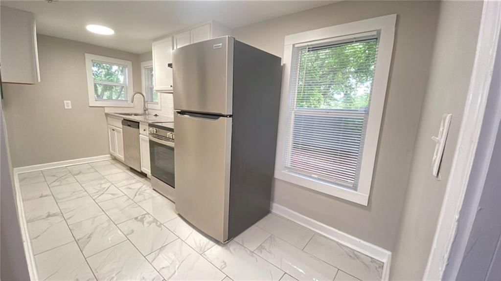 807 S Hardy Avenue — photo 10