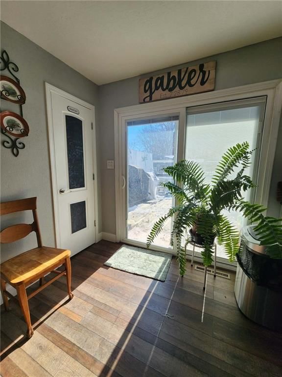 508 E Price Avenue — photo 12