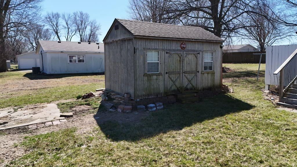 508 E Price Avenue — photo 26