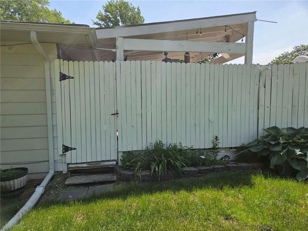 508 E Price Avenue — photo 31