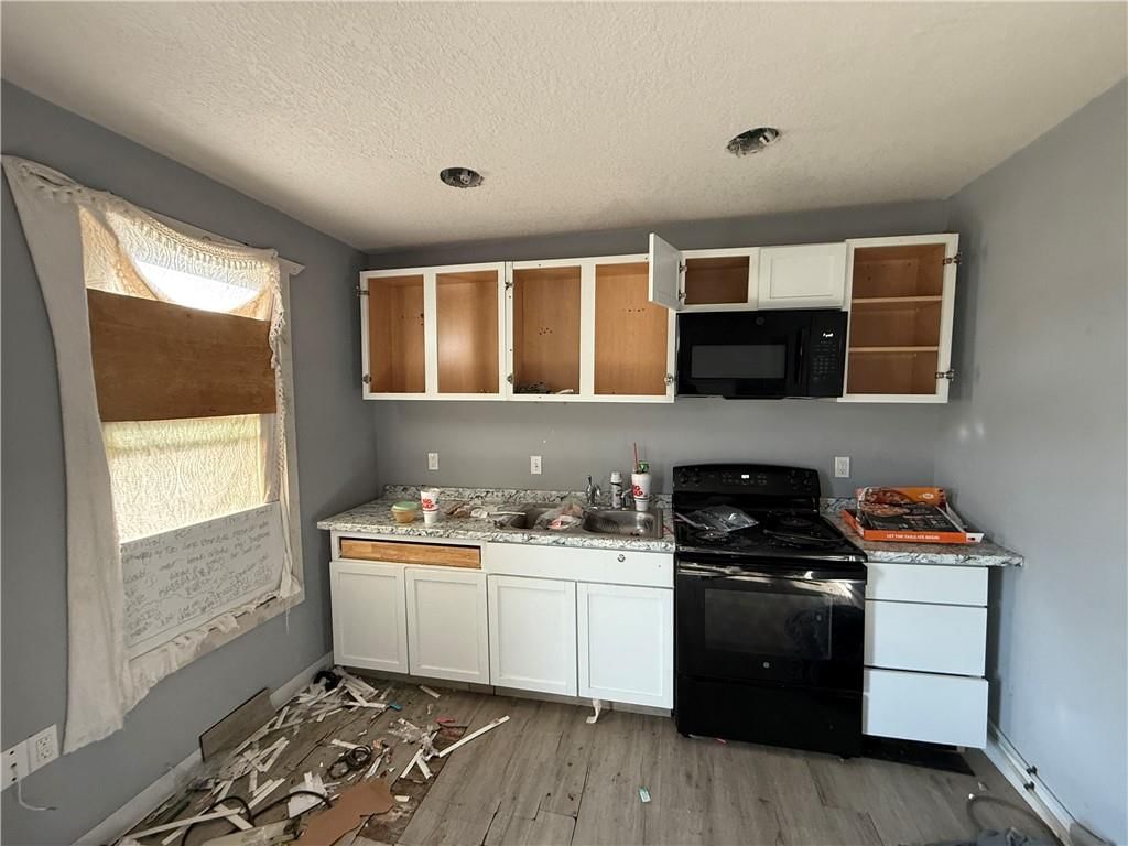 739 Kiowa Street — photo 4
