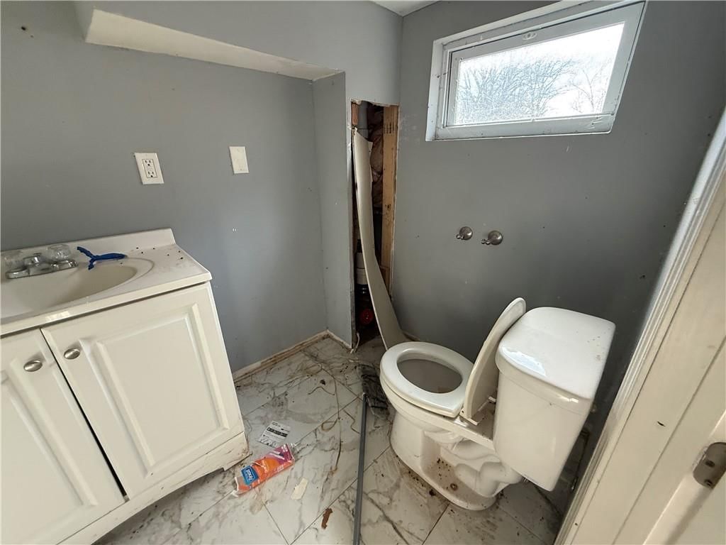 739 Kiowa Street — photo 9