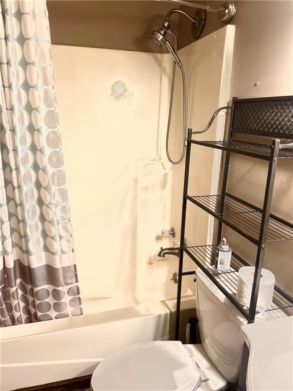 421 W 8th Street — photo 10