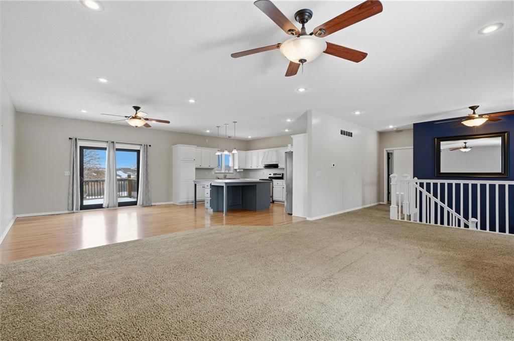 703 SW Longhorn Drive — photo 4