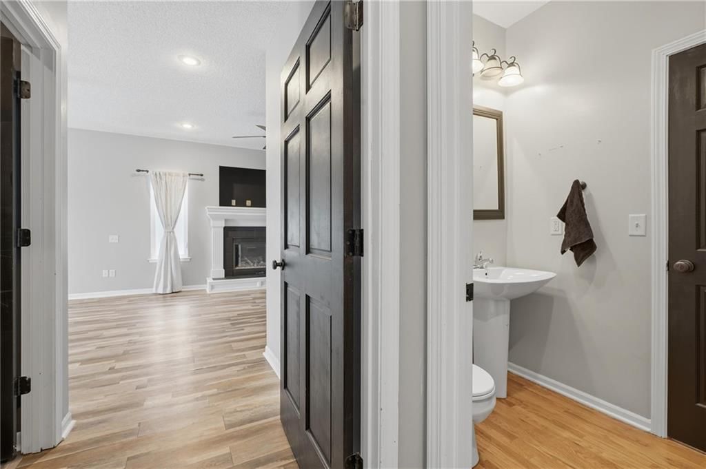 703 SW Longhorn Drive — photo 9