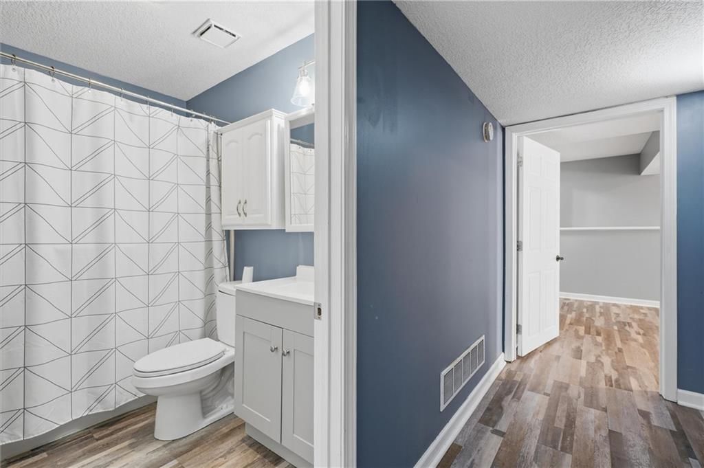 703 SW Longhorn Drive — photo 23
