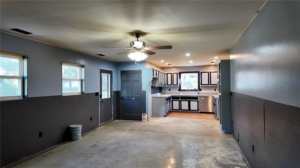 2738 SW Lowry Street — photo 7