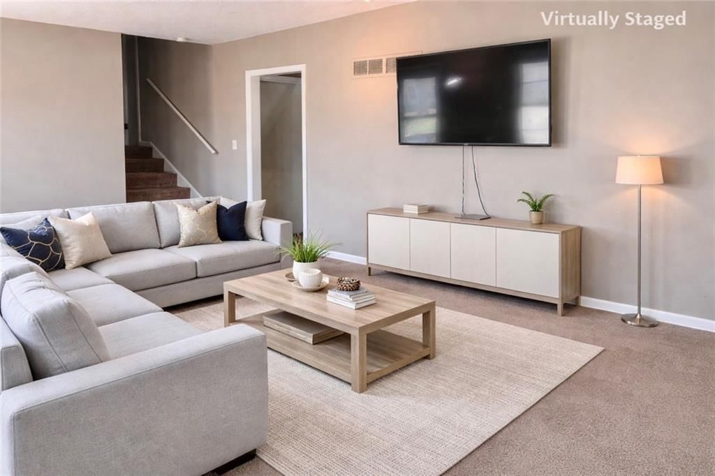 502 NE Ash Street — photo 10