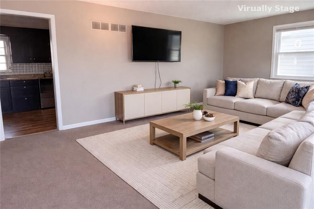 502 NE Ash Street — photo 11