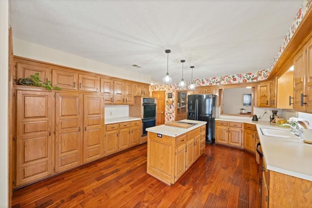 1023 SE Bordner Drive — photo 10