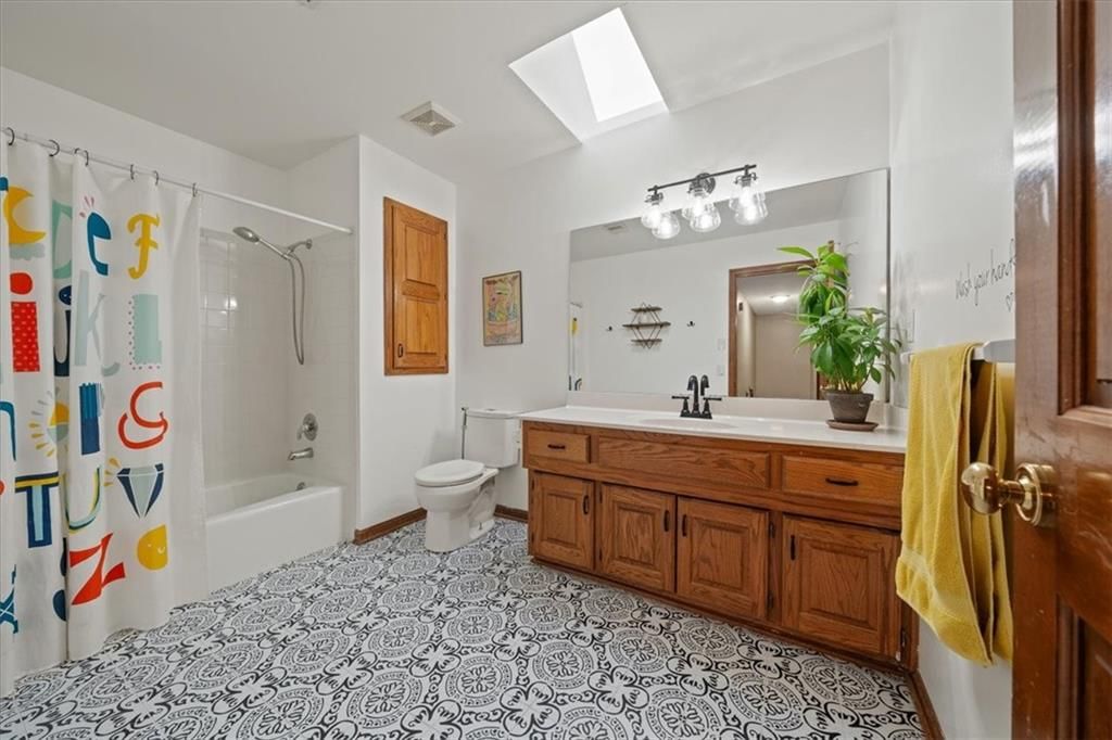 1023 SE Bordner Drive — photo 18