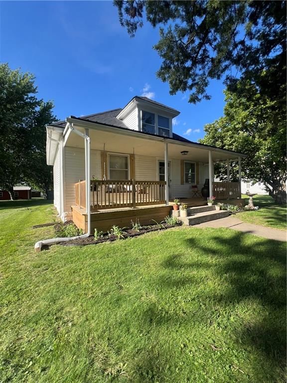 608 Hampshire Street — photo 10