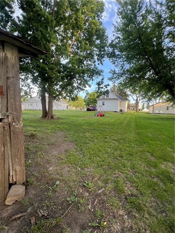 608 Hampshire Street — photo 11