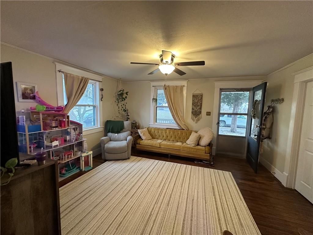 608 Hampshire Street — photo 28
