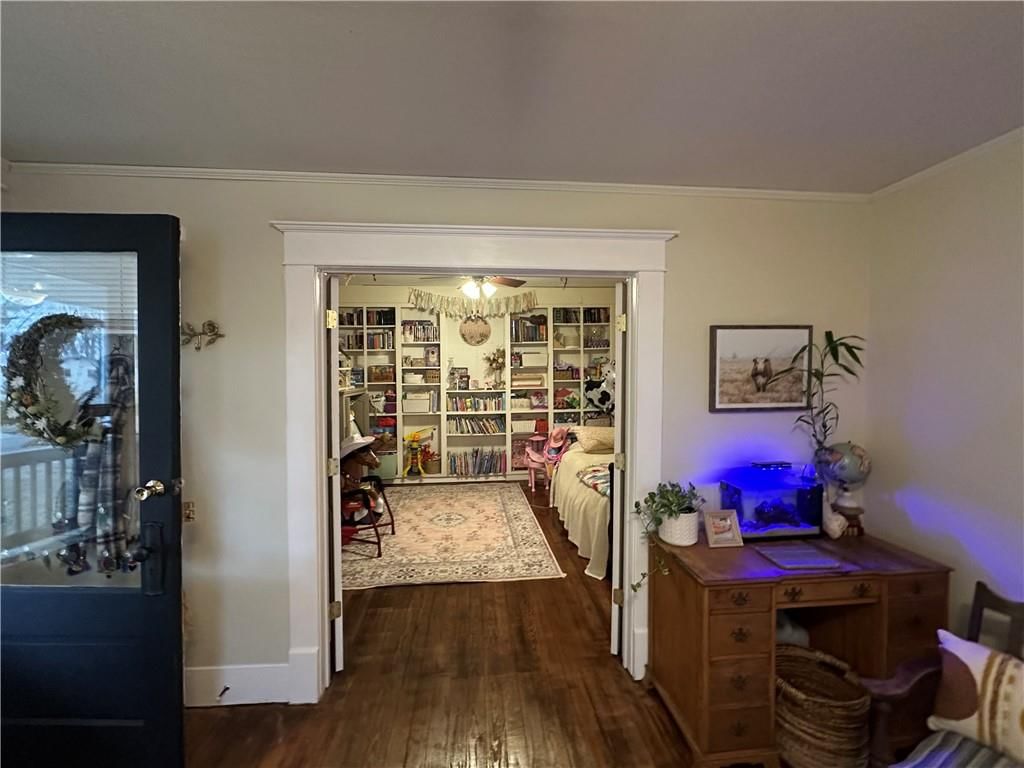 608 Hampshire Street — photo 32
