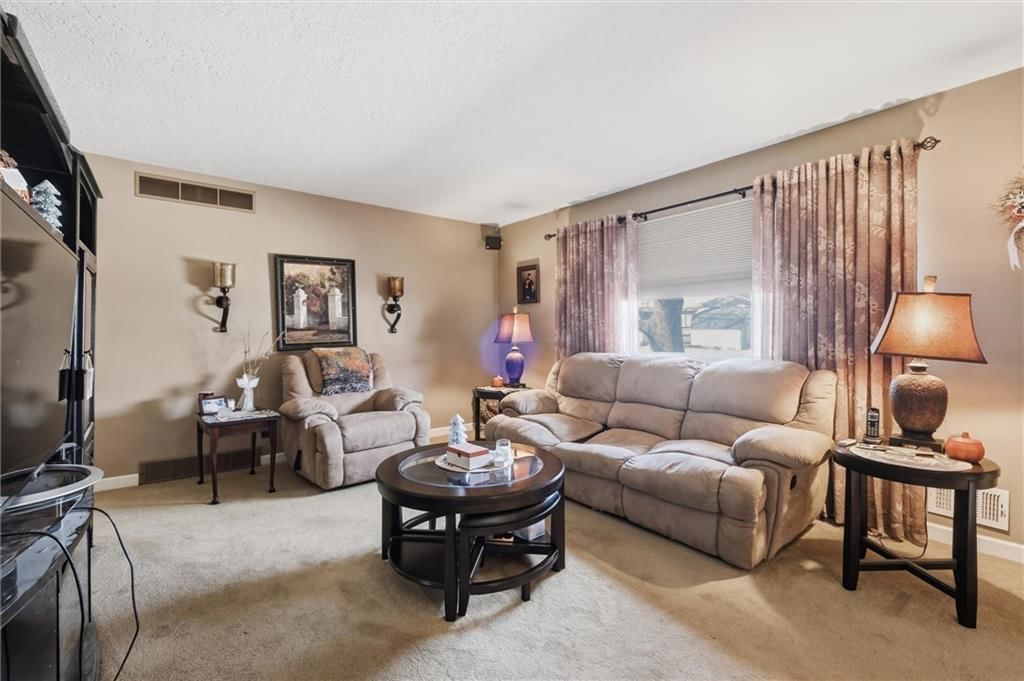 713 S Sunset Drive — photo 5