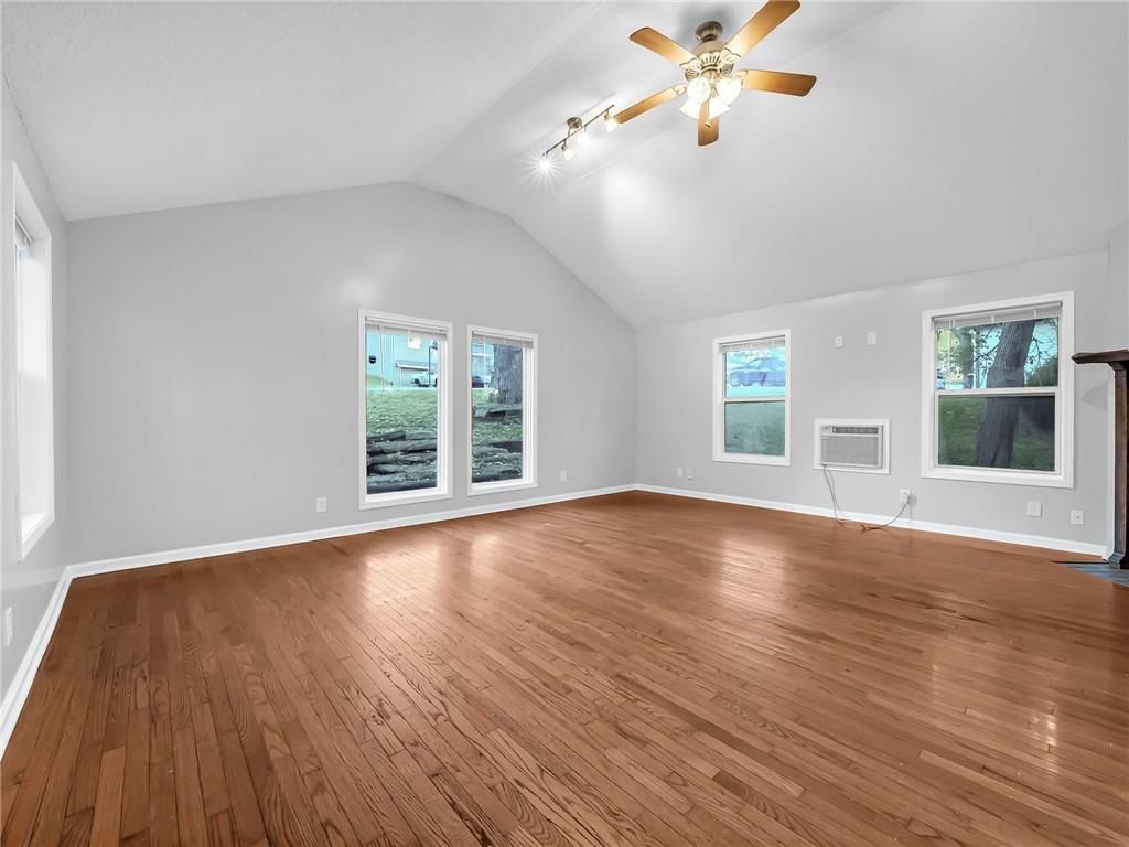 3628 N Flora Avenue — photo 23