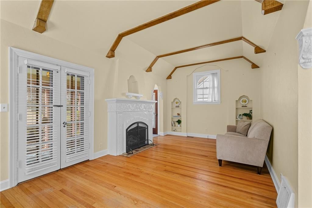 7523 Walnut Street — photo 8
