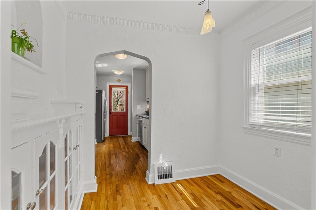 7523 Walnut Street — photo 14