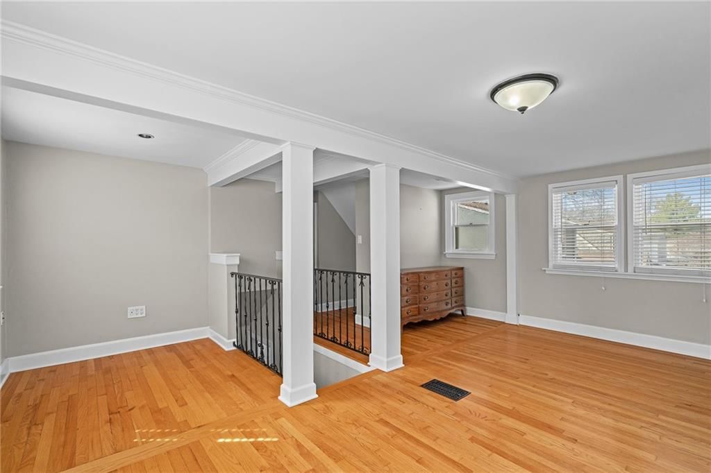 7523 Walnut Street — photo 26