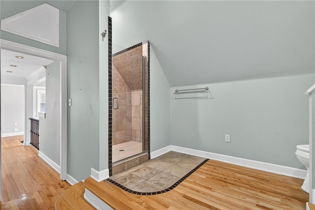 7523 Walnut Street — photo 31