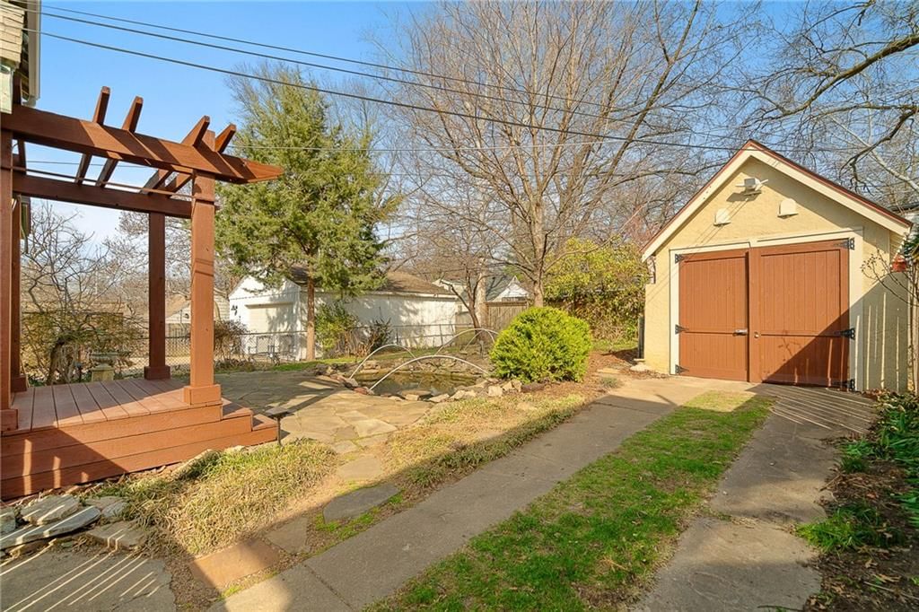 7523 Walnut Street — photo 42