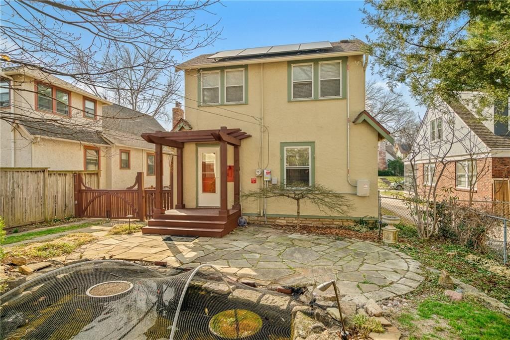 7523 Walnut Street — photo 47