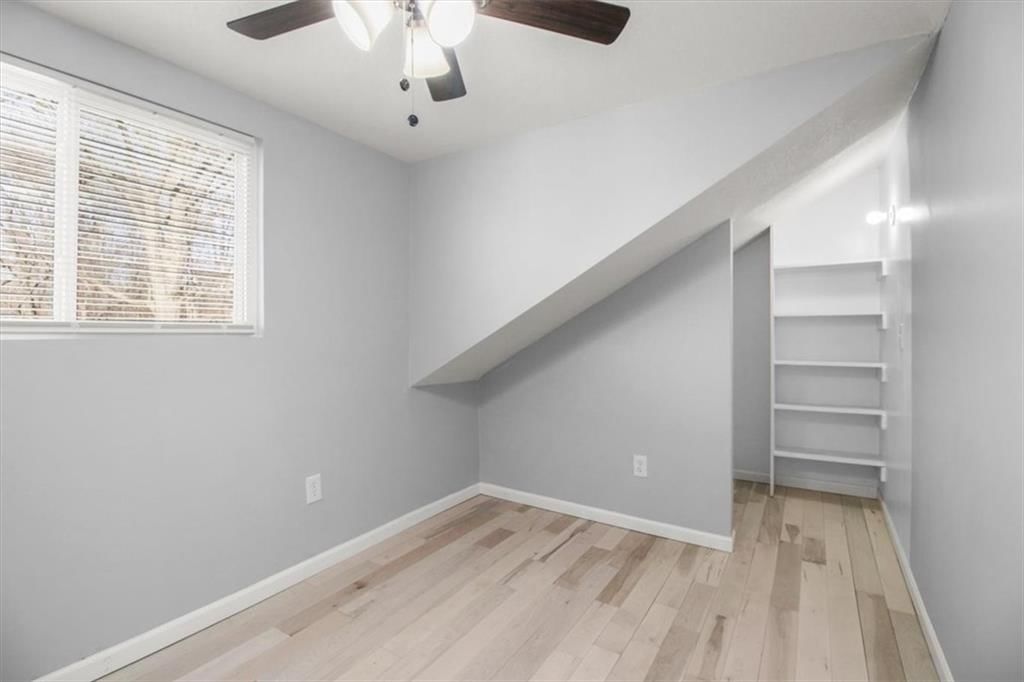 2104 E 24th Terrace — photo 13