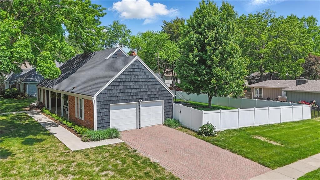 9849 Riggs Street — photo 46