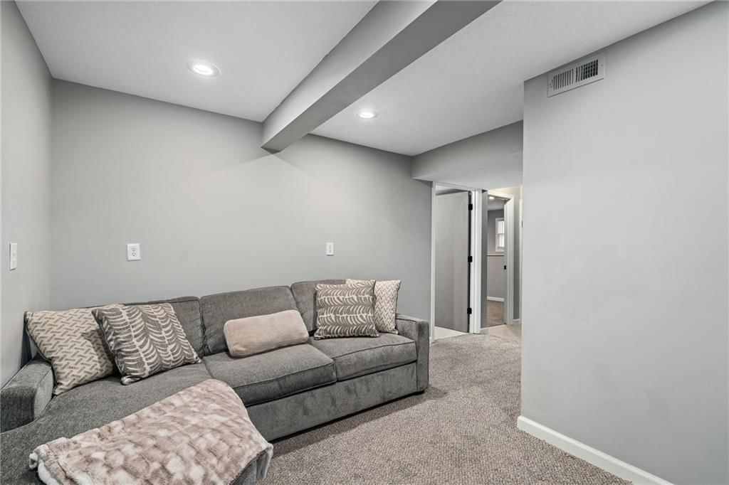912 NE 108th Terrace — photo 35