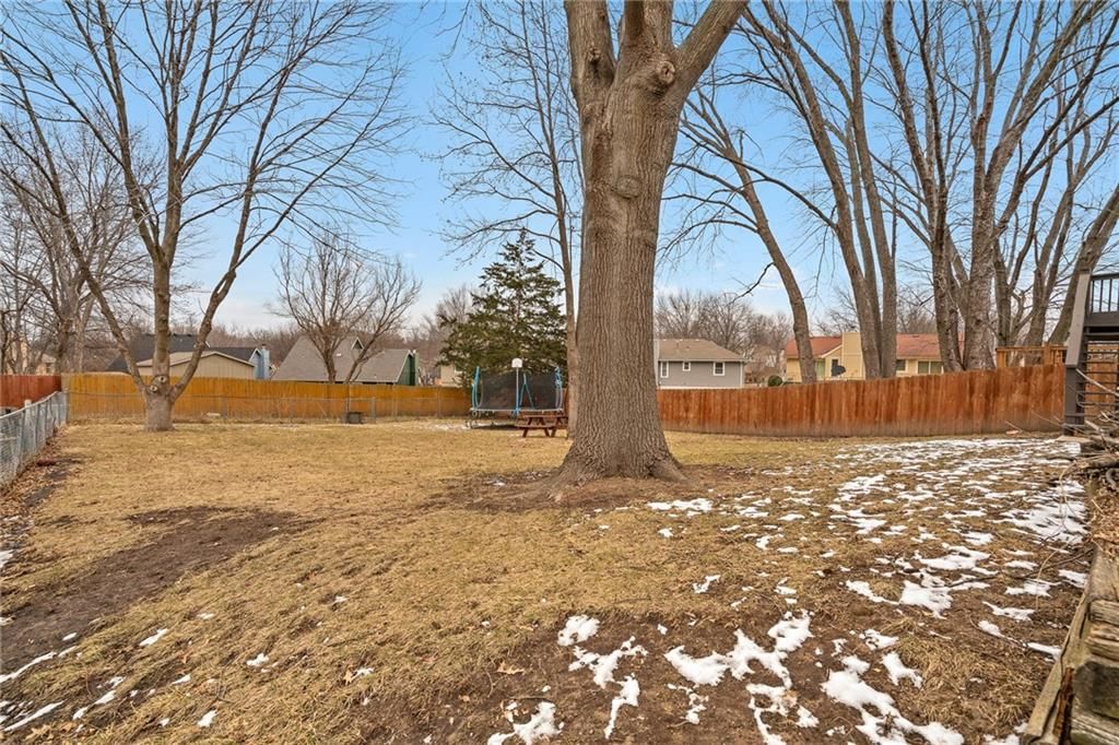 912 NE 108th Terrace — photo 43