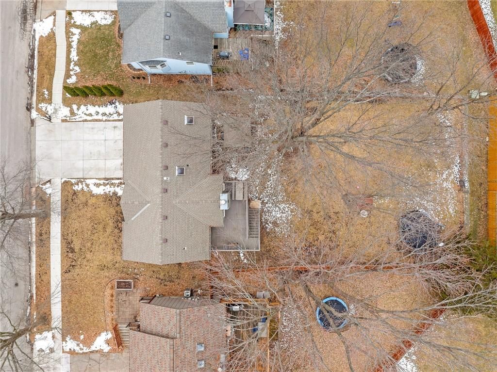 912 NE 108th Terrace — photo 48