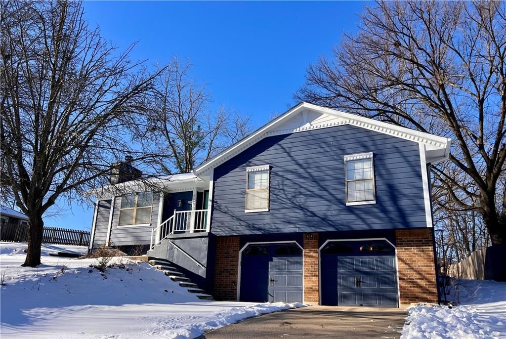 1211 24th Street, Blue Springs, MO