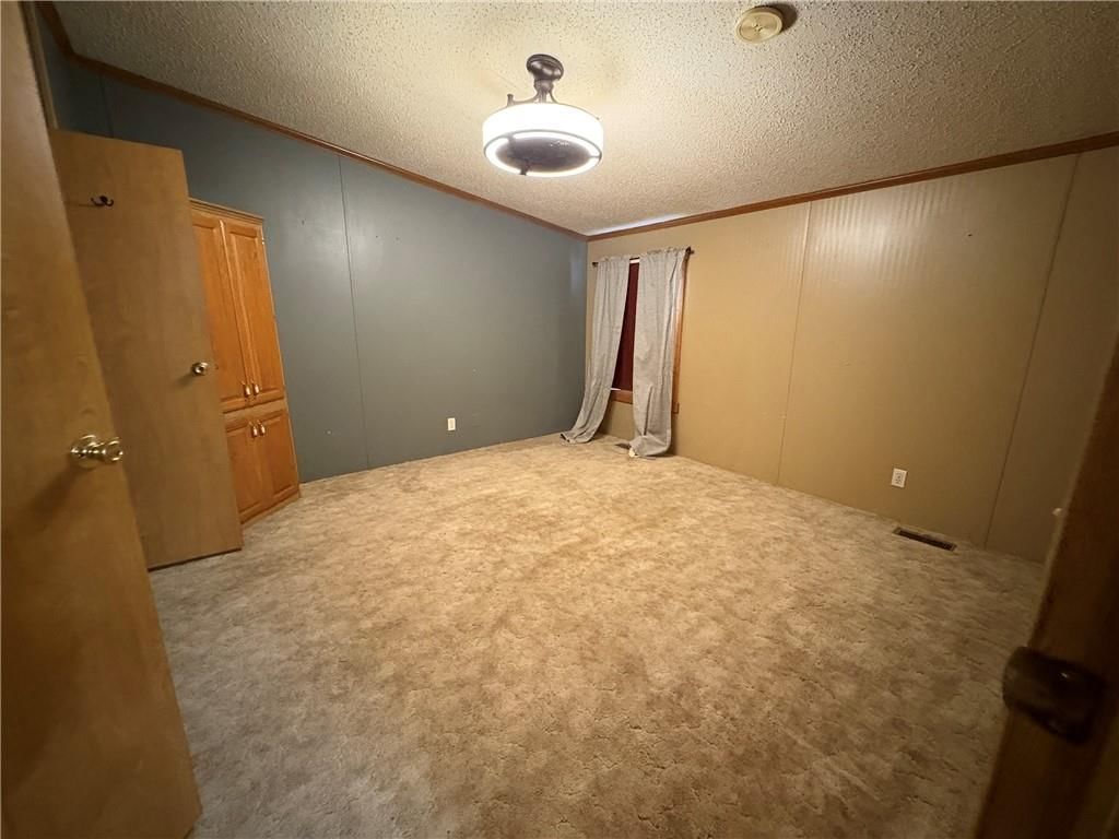 202 N Main Street — photo 15