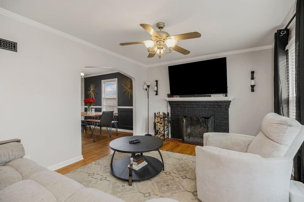 6404 Ballentine Street — photo 4