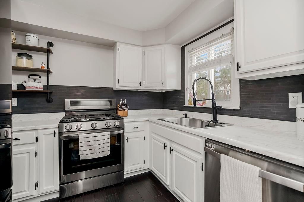 6404 Ballentine Street — photo 11