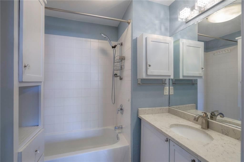 903 W 41ST Place — photo 22