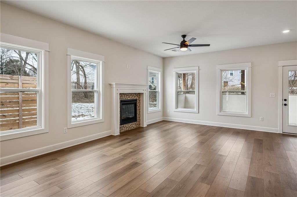 319 E Meadow Street — photo 6