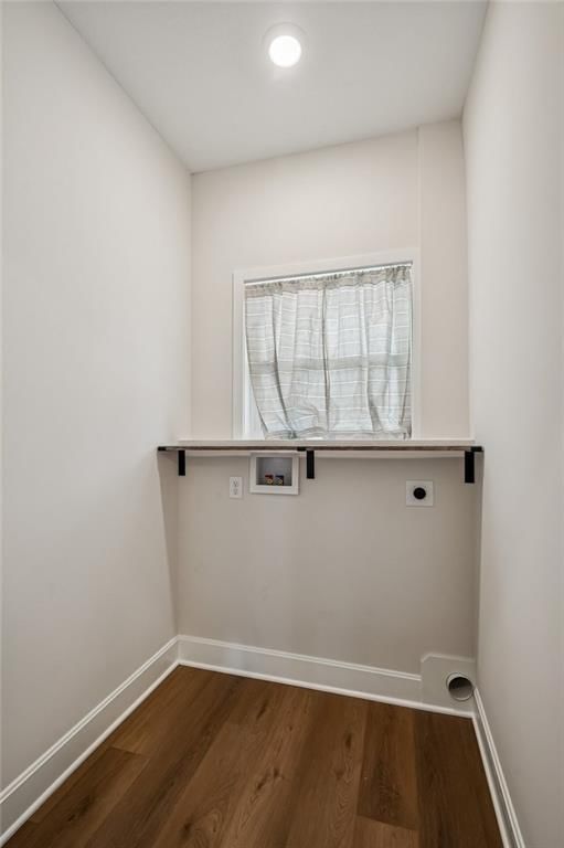 319 E Meadow Street — photo 19