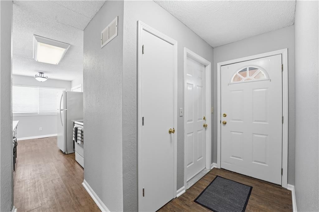 16517 Indian Creek Parkway — photo 4