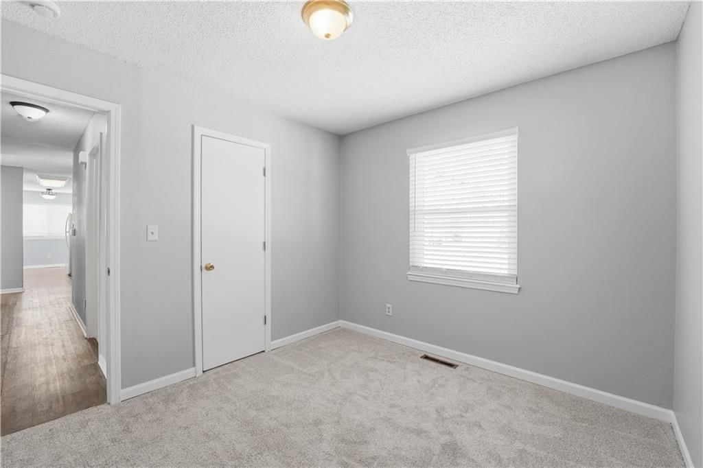 16517 Indian Creek Parkway — photo 21