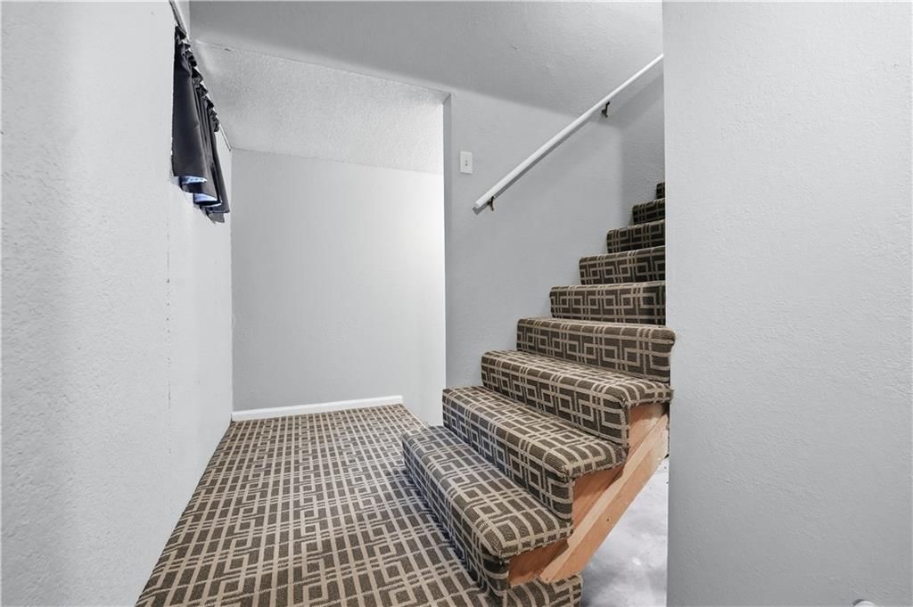 16517 Indian Creek Parkway — photo 22