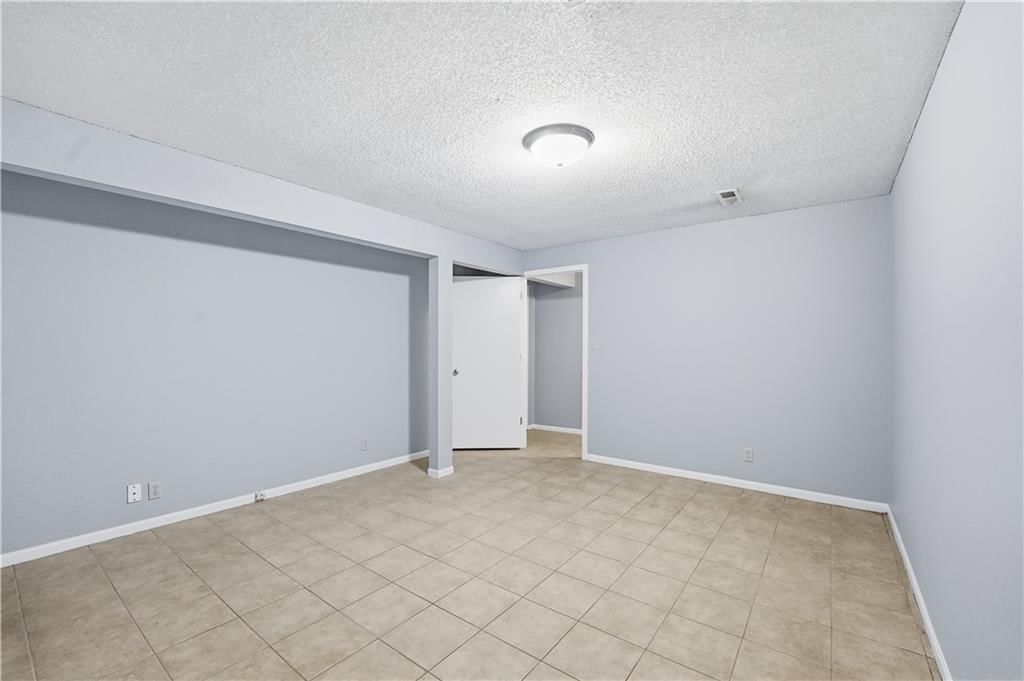 16517 Indian Creek Parkway — photo 25