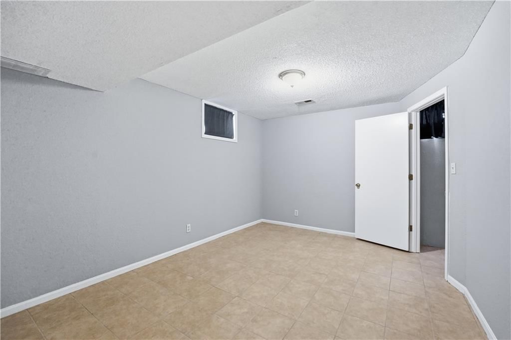 16517 Indian Creek Parkway — photo 28