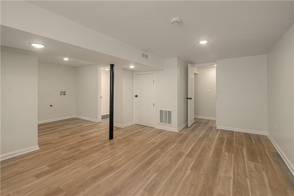 3910 Sewell Avenue — photo 29