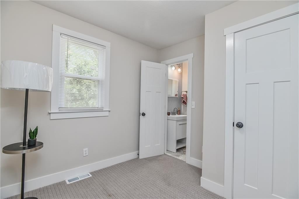 2736 Olive Street — photo 29