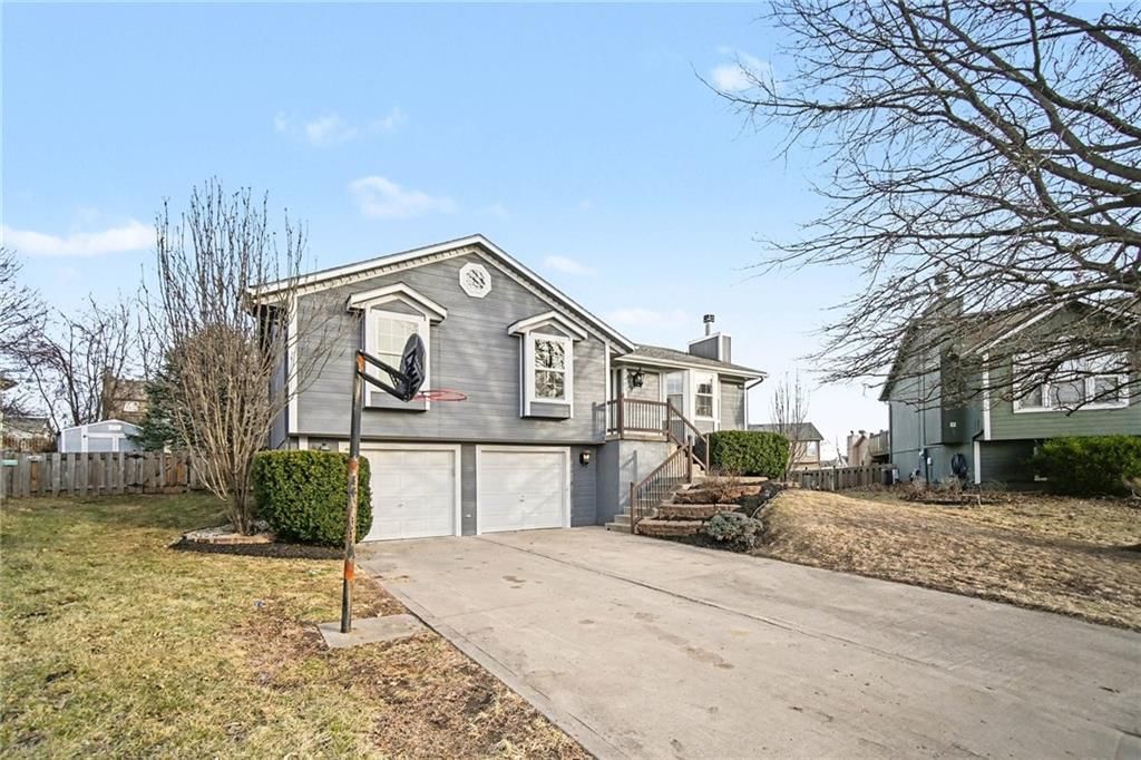 8403 NE 107th Street — photo 3